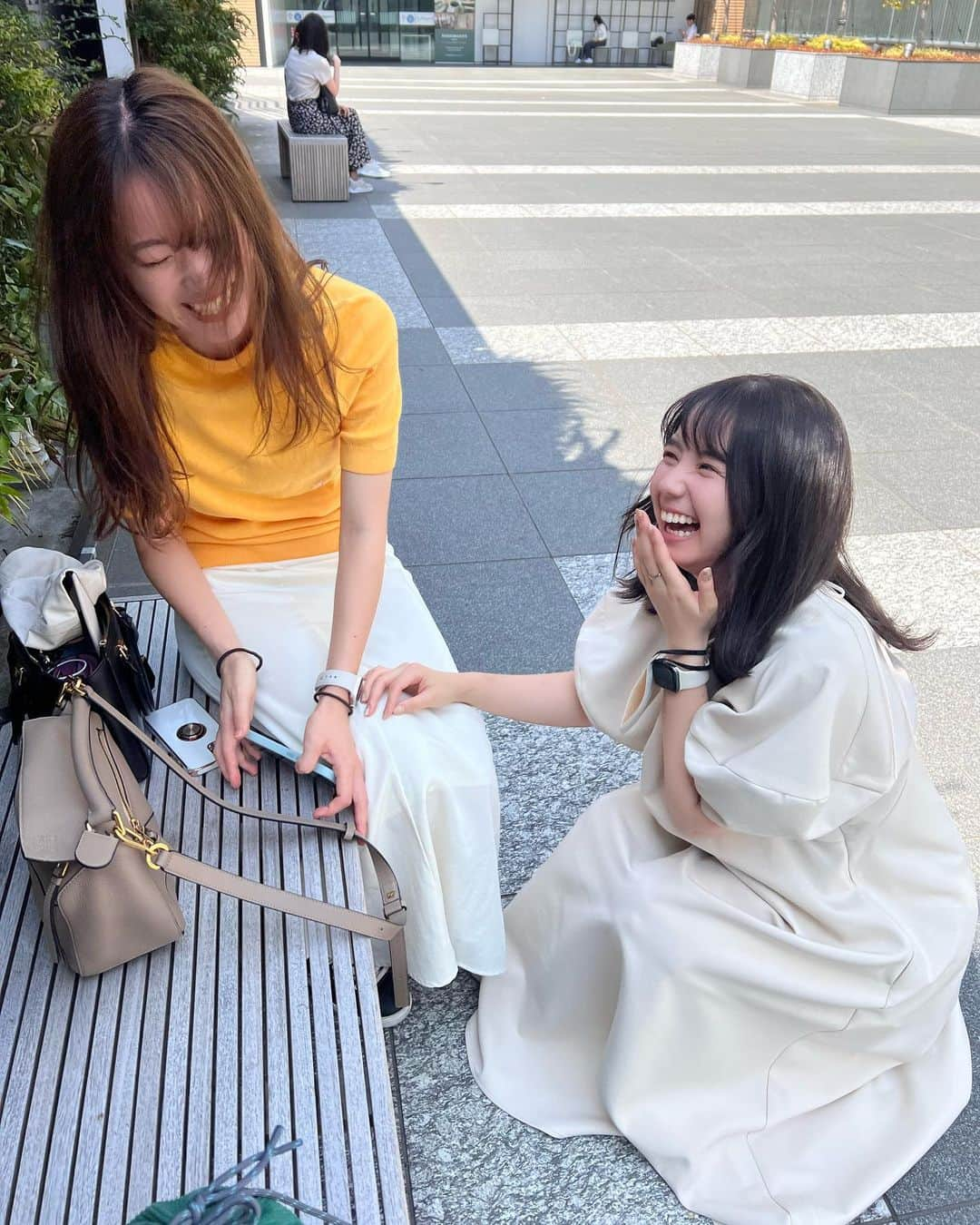 小池里奈のインスタグラム：「笑い過ぎた~😂😂😂  📷 @manatmnt0116」