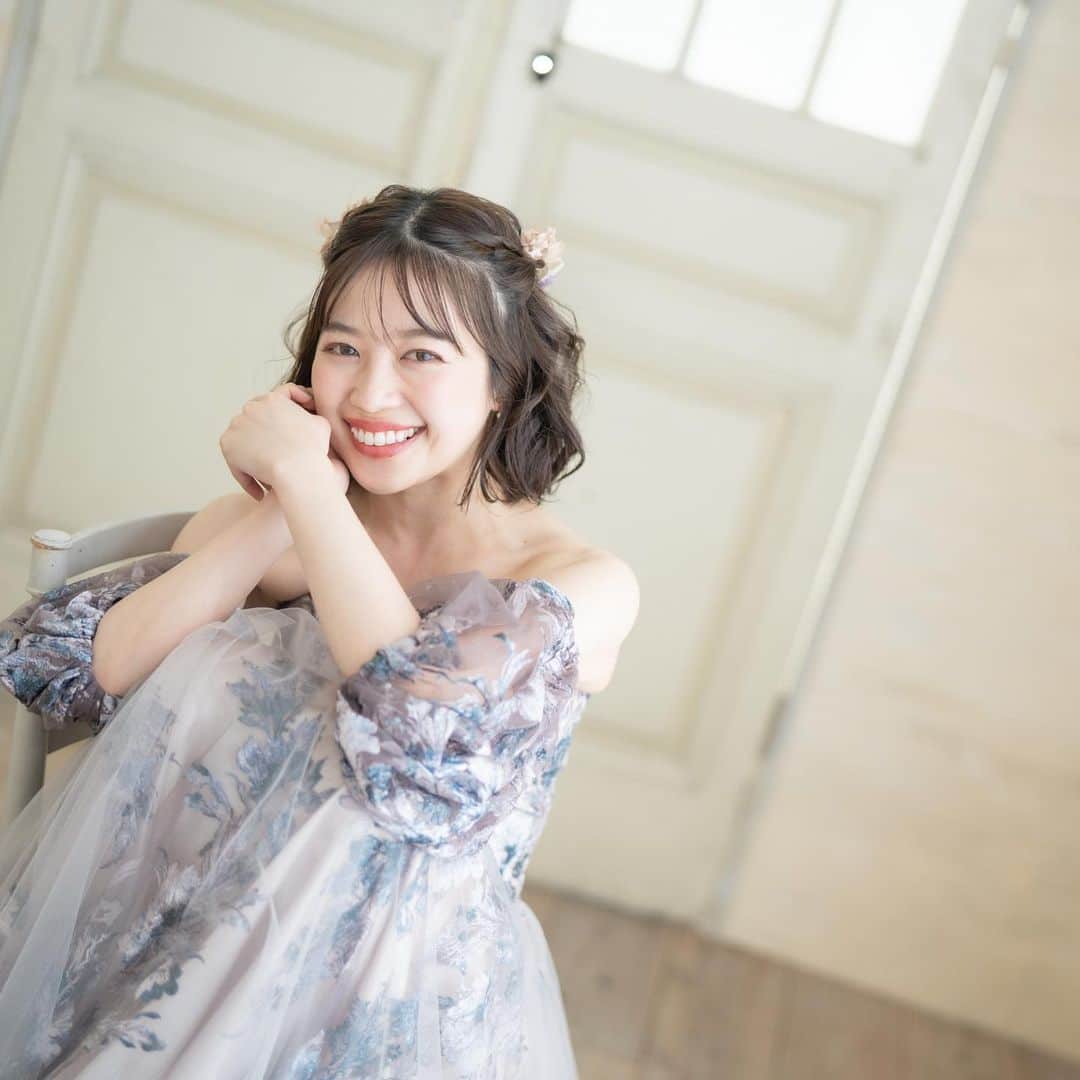 CLAIREのインスタグラム：「仙台店（@claire.sendai ）での撮影🕊  mizukiさん（@mizukidrop ）の投稿を見ていただいた方には素敵な特典も…☺️ 気になる方はwebでご予約もしくは近くの店舗までお問い合わせください✨  お待ちしております✨  #クレールブライダルスタジオ #フォトウェディング #結婚式準備 #プレ花嫁 #卒花嫁 #和装ヘア #和装前撮り #前撮り #写真で結婚式 #白無垢 #着物 #ウェディングドレス #結婚写真 #結婚準備 #日本中のプレ花嫁さんと繋がりたい#ウエディングフォト #フォトウエディング #2023春婚 #2023夏婚」