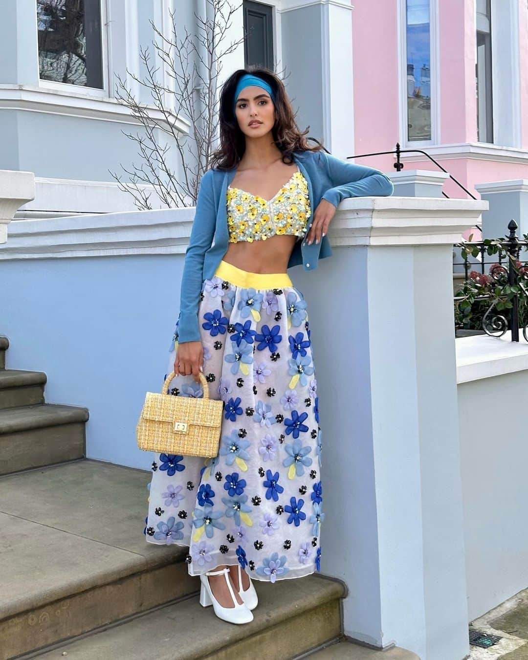 ポール&ジョーのインスタグラム：「Did you say embroideries ? Meet our VLAD top and BAGATELLE skirt! ⁠ ⁠ @junybreeze⁠ ⁠ #paulandjoe #paulandjoeparis #paulandjoewomen」