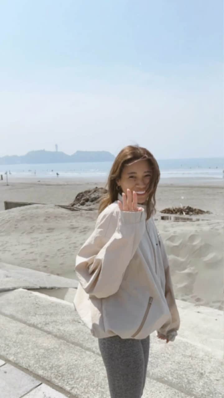 馬詰まほのインスタグラム：「My every day is filled with happiness🧚🏻🖤 4/24はOSAKA大集合でオネガイシマス🖤 最高に た の し み だ 😈 🖤」