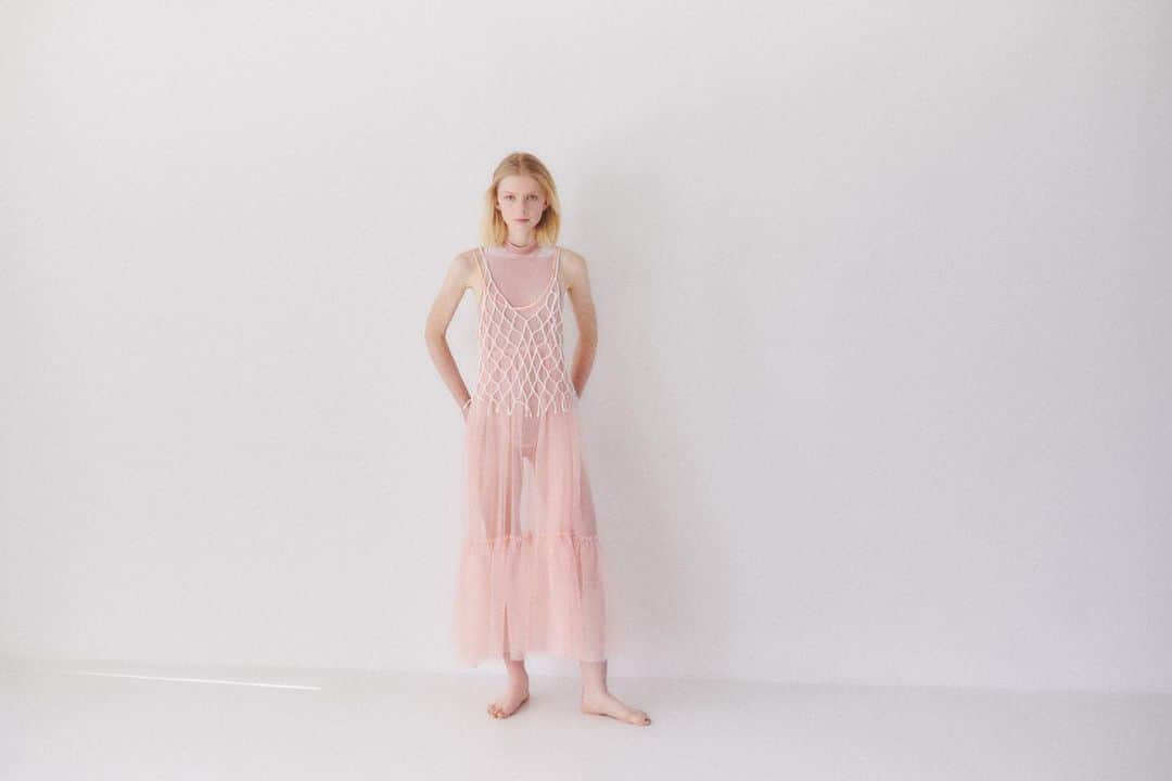 カロリナグレイサーバイシェリールのインスタグラム：「CAROLINA GLASER 2023 SPRING & SUMMER COLLECTION  #carolinaglaser #beams#springsummerfashion #springsummer2023   #カロリナグレイサー #ビームス #大人可愛い」