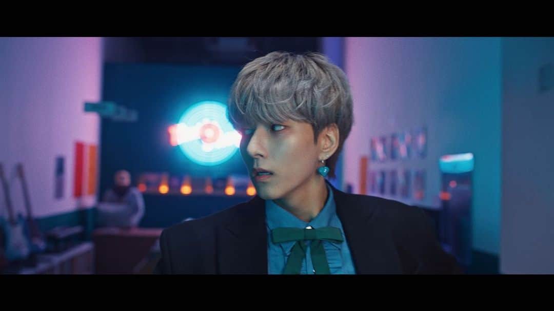 JYPエンターテインメントのインスタグラム：「⠀  Xdinary Heroes  😈"Freakin' Bad" M/V Teaser 2  ALBUM RELEASE🔽 2023.04.26 6PM (KST) 🔒3rd Mini Album <Deadlock>   #XdinaryHeroes #엑스디너리히어로즈 #Deadlock #FreakinBad #WE_ARE_ALL_HEROES #JYP」