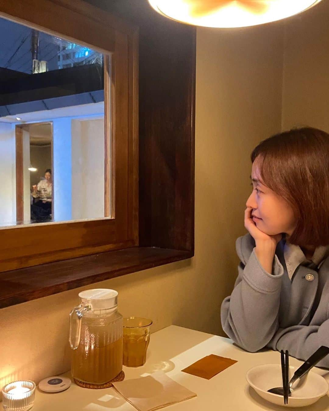 ノ・スサンナさんのインスタグラム写真 - (ノ・スサンナInstagram)「에드워드호퍼 전시봤으니  창문 걸어주고 찍어줘야죠😆🫶」4月21日 13時02分 - sussanna_noh