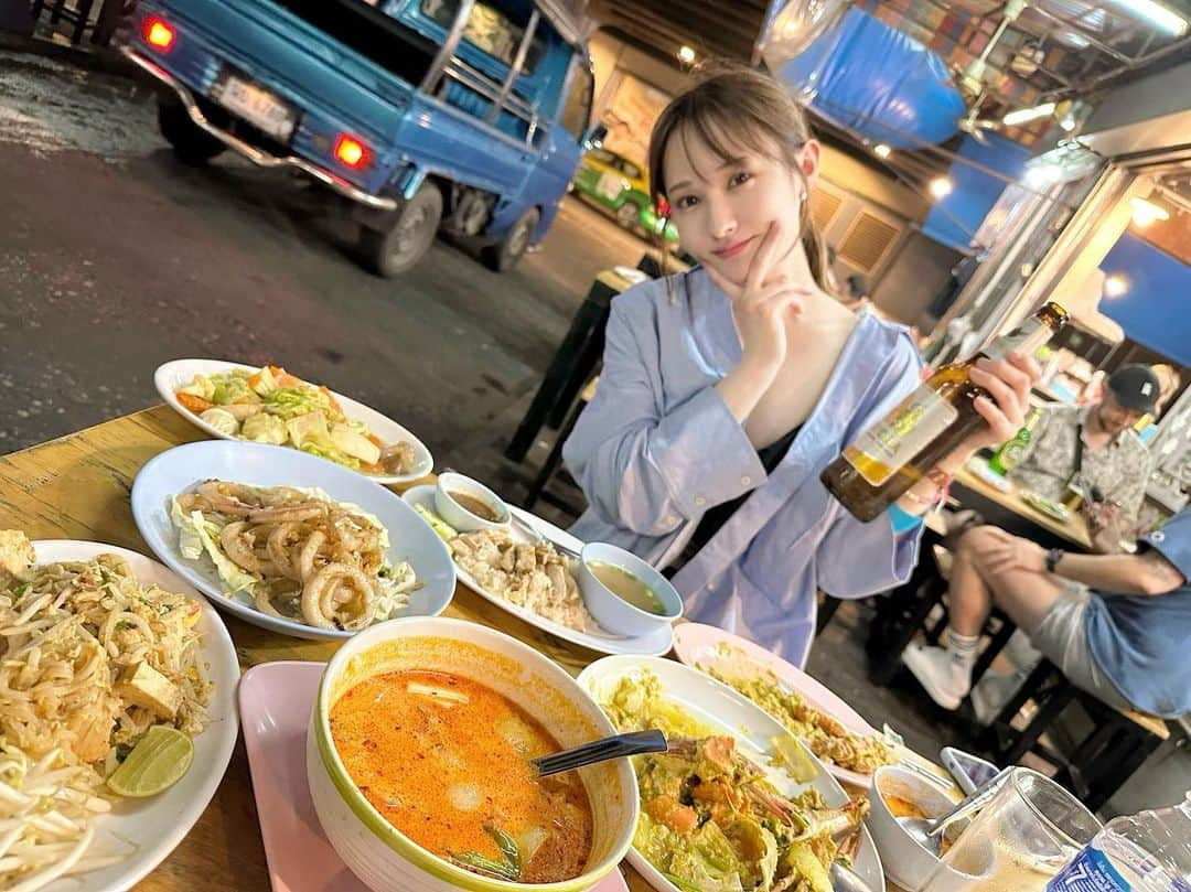 植木南央のインスタグラム：「初めてのタイ、あったかくてご飯美味しくて楽しすぎた🇹🇭 ⠀ #バンコク #バンコク旅行」