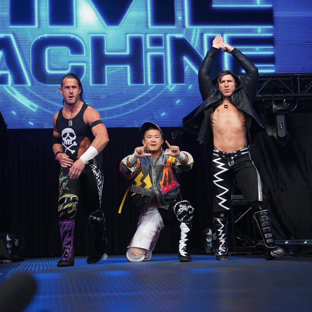 KUSHIDAのインスタグラム：「“Time Machine: International Innovation.”  📸 @beezzzzy   Thank you for all of 6men specialist @tastethediff @thetreymiguel @speedballbailey @jonathangresham  #Chrissabin」