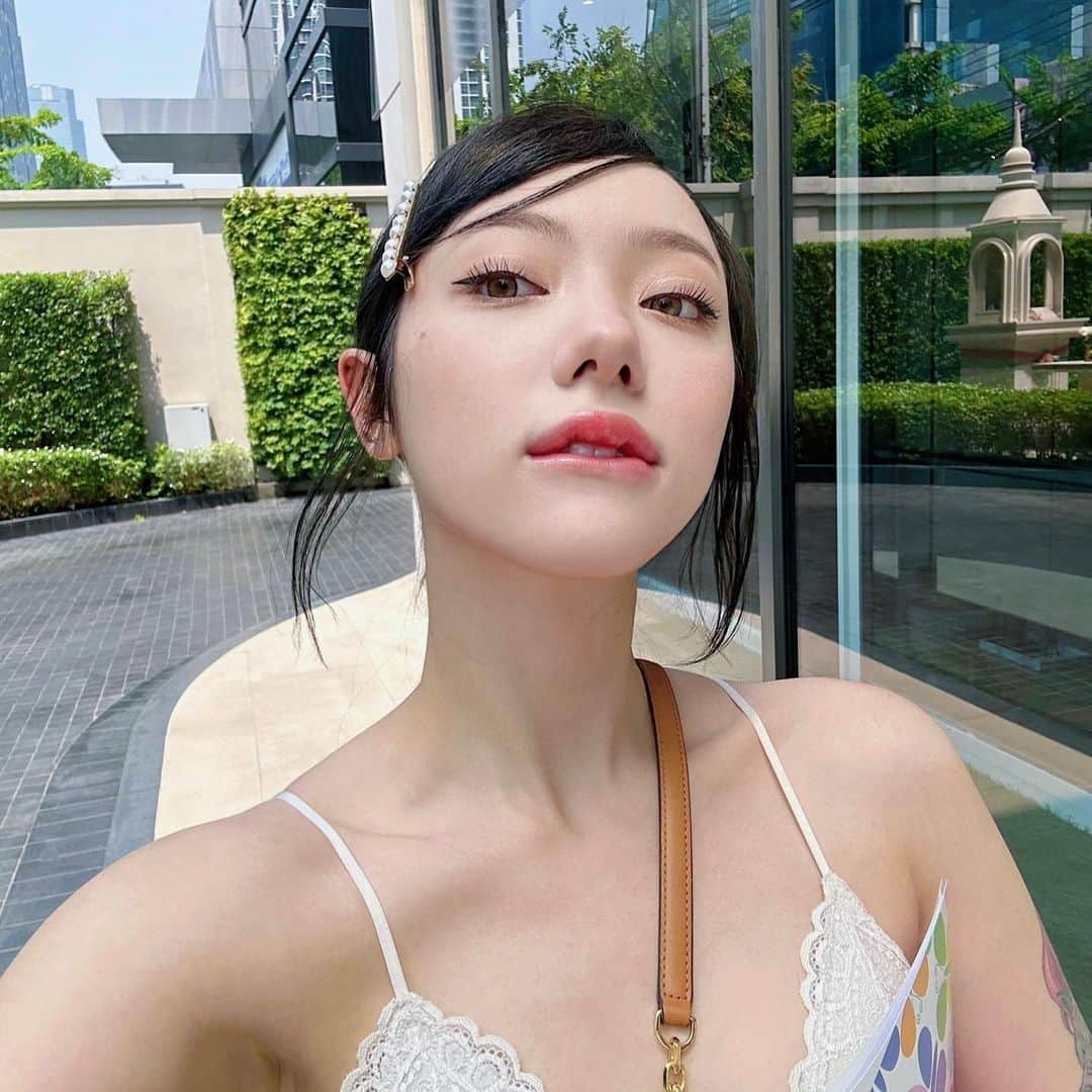 ヤンニーン・ワイゲルのインスタグラム：「Gud vibez」