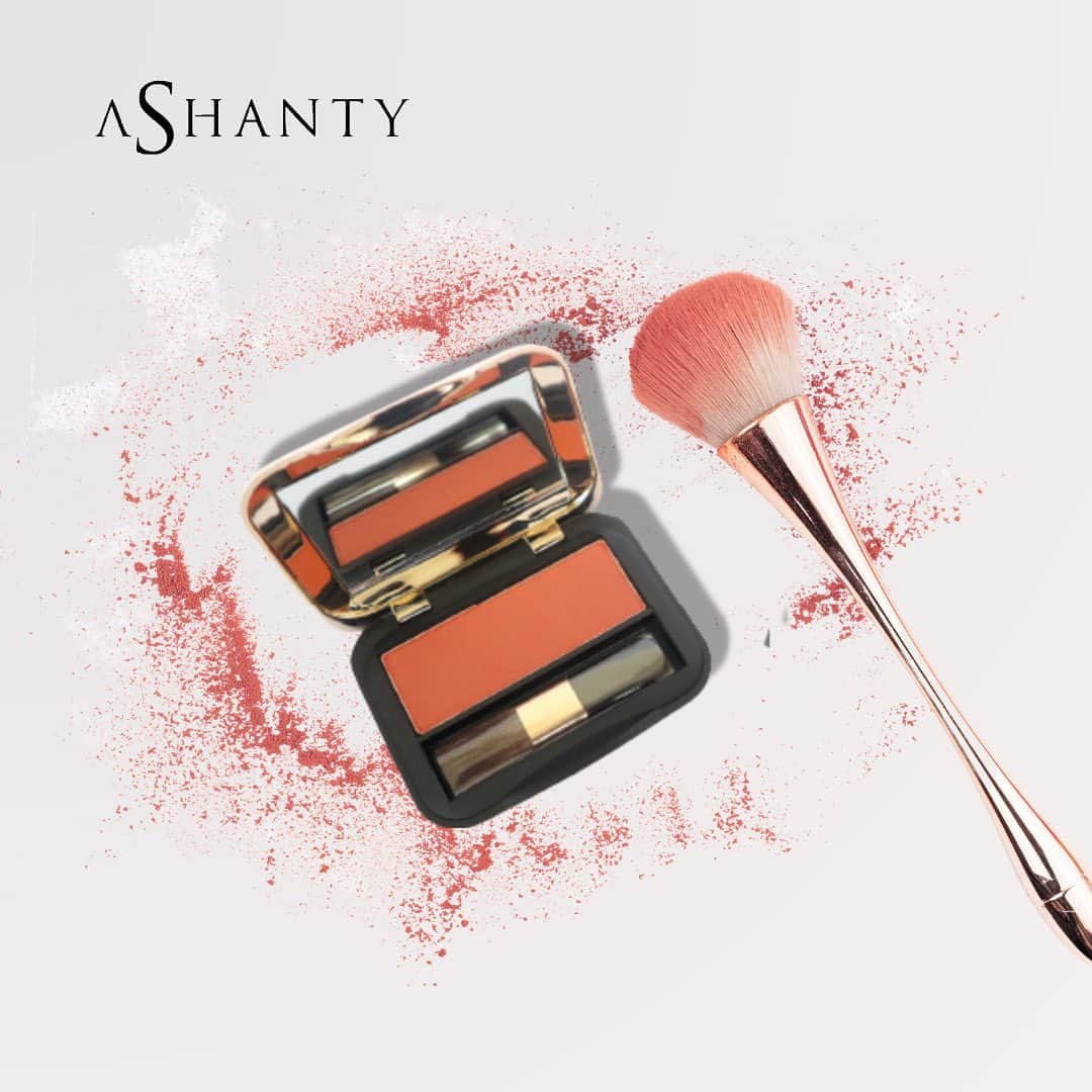 ASHANTY BEAUTY CREAM OFFICIALのインスタグラム：「blush yourself with blush on by Ashanty to make your looks perfect✨  #ashanty #ashantycosmetics #makeupartist」