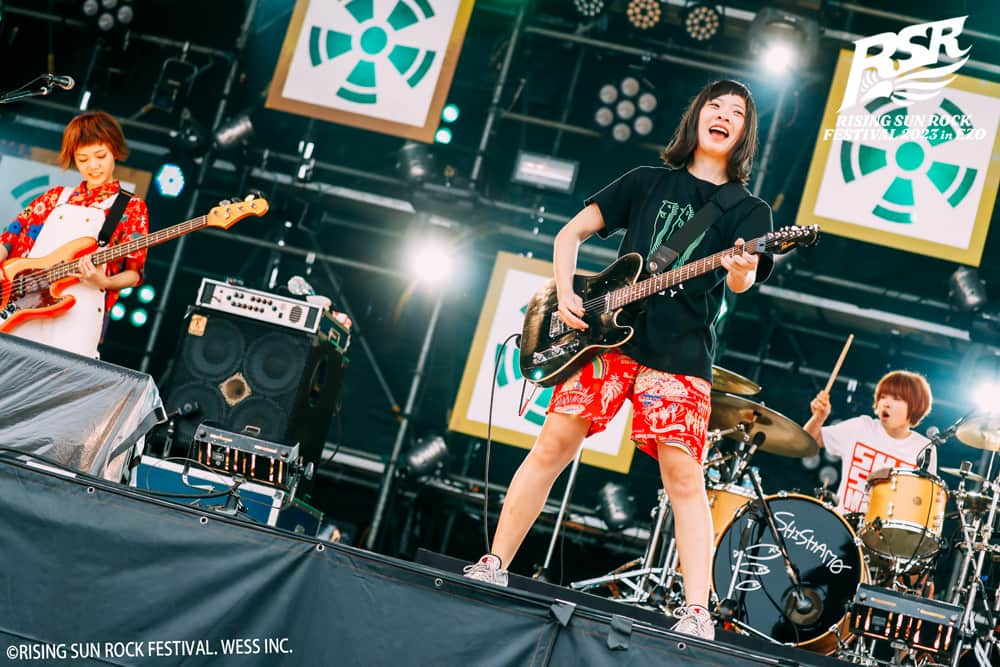 RISING SUN ROCK FESTIVALさんのインスタグラム写真 - (RISING SUN ROCK FESTIVALInstagram)「RISING SUN ROCK FESTIVAL 2023 in EZO 出演決定！！  _________________________________________  SHISHAMO @shishamo_official  RSR2023　4回目の出演！  #RSR14 def garage #RSR16 EARTH TENT #RSR17 SUN STAGE  ★LIVE INFORMATION 11/2(木) カナモトホール _________________________________________  オートキャンプ付通し入場券の抽選エントリー受付中！ 詳しくは公式サイトをご覧ください。  #RSR23　 #SHISHAMO」4月21日 15時00分 - rsrfes