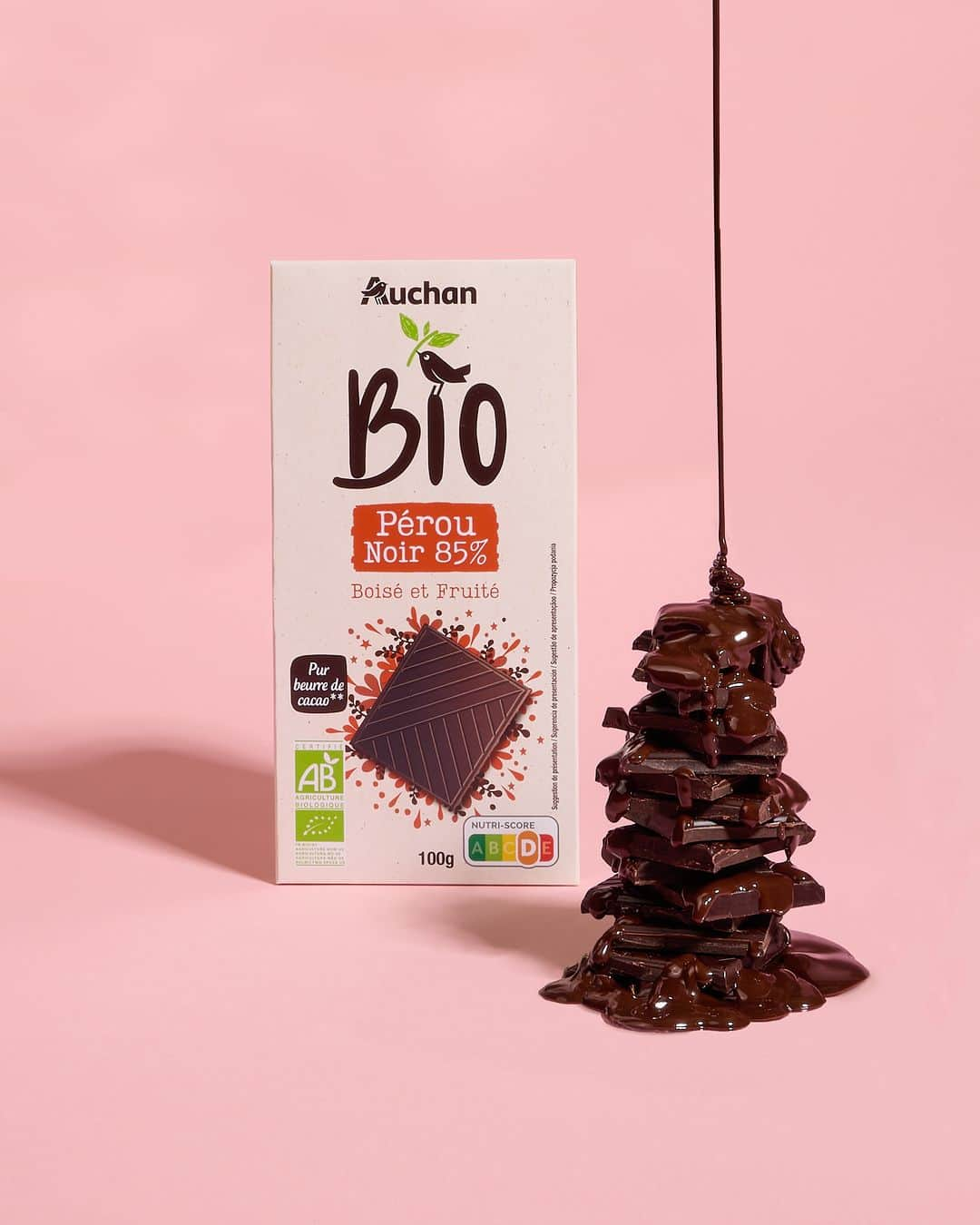 auchan_franceさんのインスタグラム写真 - (auchan_franceInstagram)「Moins de sucre pour plus de plaisir 🍫  Fondez pour nos tablettes de chocolat Auchan Bio, intensément riches en cacao dans des carrés fins et croquants.  💬 À quand remonte votre dernier craquage chocolaté ?」4月21日 15時00分 - auchan_france