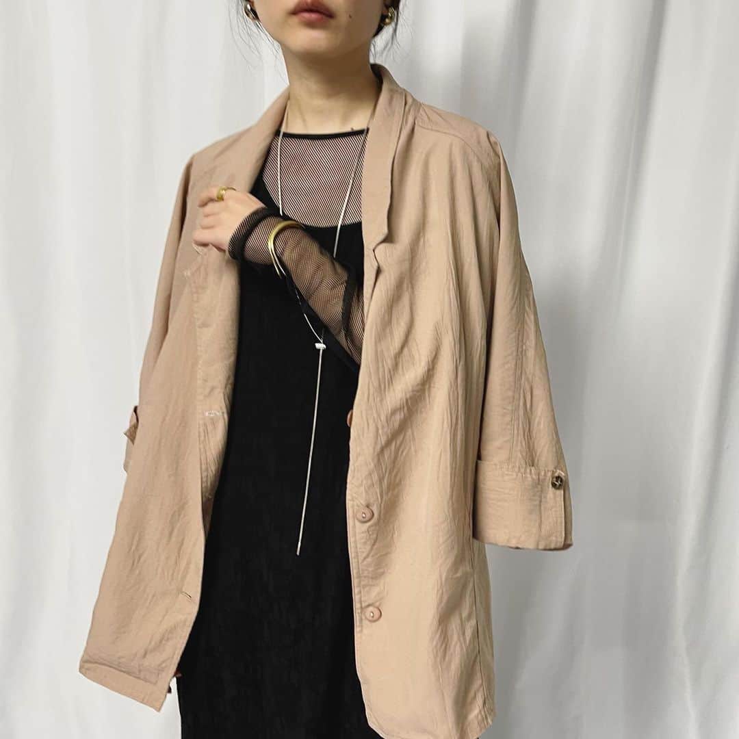 i nouのインスタグラム：「. SOLD.  ・dolman sleeve shirt jacket ・black tulle tops ・sleeveless rayon dress  #inou_vintageclothing」
