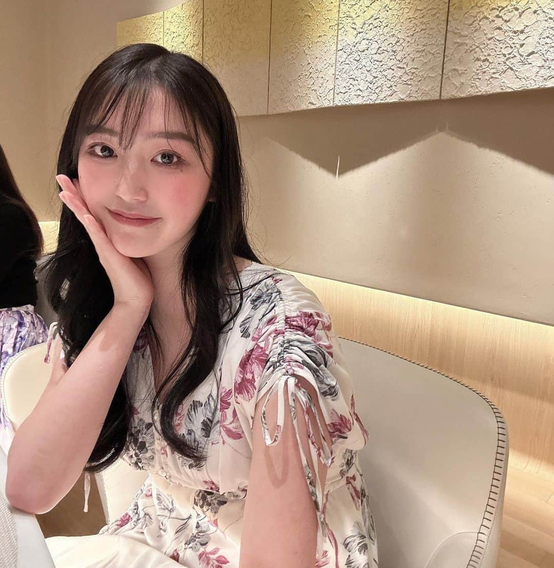 リサさんのインスタグラム写真 - (リサInstagram)「今年ver.バースデーワンピ👗💖  #herlipto」4月21日 15時18分 - _99risa