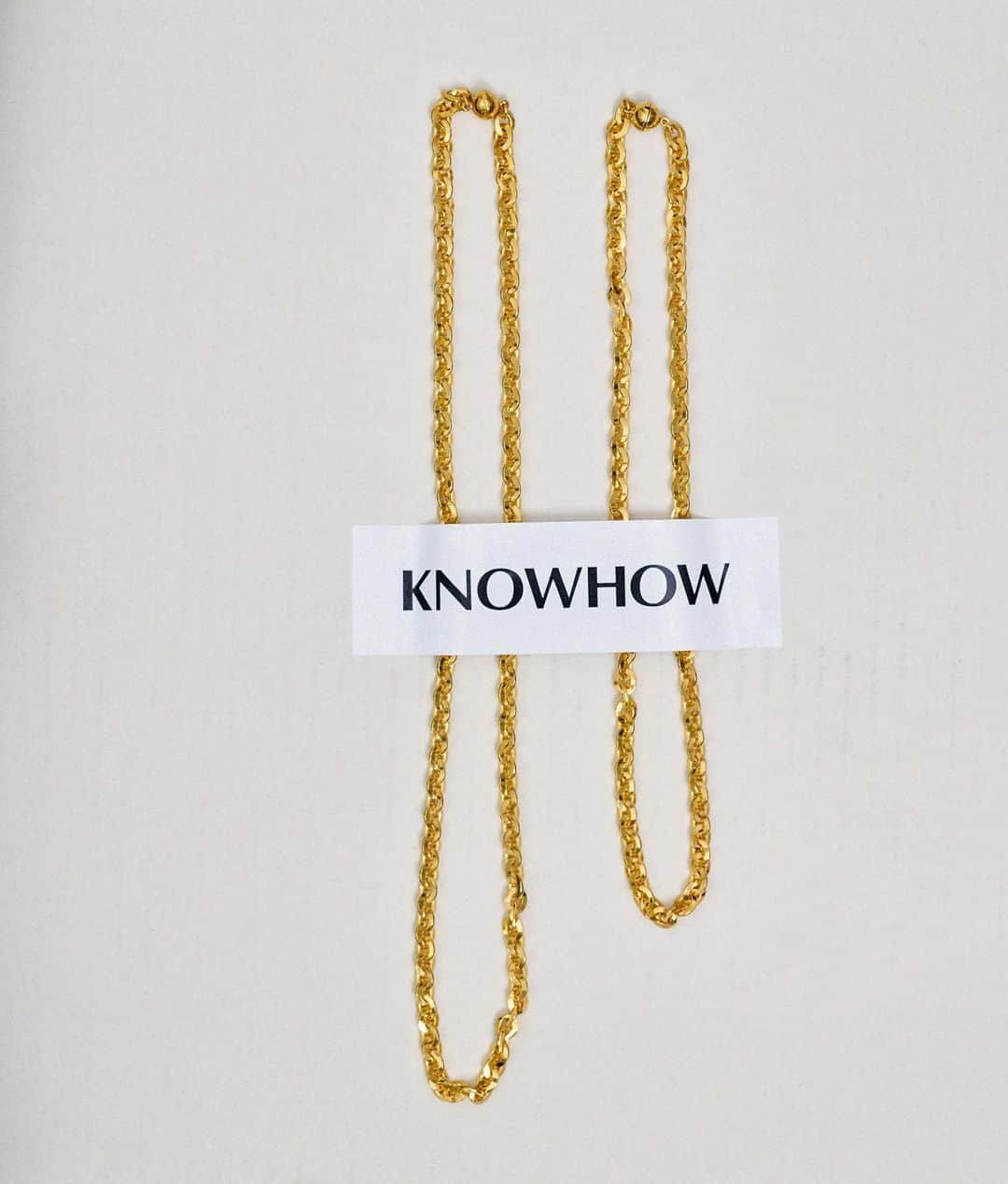 McGuffinさんのインスタグラム写真 - (McGuffinInstagram)「⚡McGuffin Street News⚡  KNOWHOWが KNOWHOW jewelry PRE COLLECTION を発売  @knowhowjewelry   当コレクションは、マグネット部分を取り外すことで、ネックレスとブレスレットに分かれるセパレートネックレスや、チャームがリングとしても使用できるイヤリングなど、デザインに加え、何通りもの着け方ができるような仕様にもこだわったアイテムを提案。   人気のハートモチーフのネックレスは、スライドボールで長さを調節可能で、チョーカーとしてもお楽しみいただけます。 また、ぷっくりとしたハートチャームのイヤリングは、夏のコーディネートのポイントとしてもおすすめです。  KNOWHOW公式サイト、KNOWHOW正規取扱店にて順次発売いたします。  #KNOWHOW #ジュエリー」4月21日 15時31分 - mcguffin_official