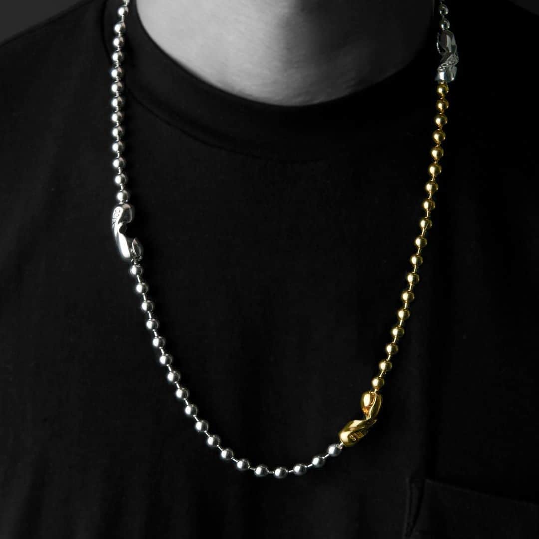 コアジュエルスさんのインスタグラム写真 - (コアジュエルスInstagram)「BALL CHAIN | COREJEWELS®︎ #corejewels #corejewelsballchain #bracelet #diamond  #blackdiamond #art #jewelry #corejewelsharajuku」4月21日 16時15分 - corejewels_lab