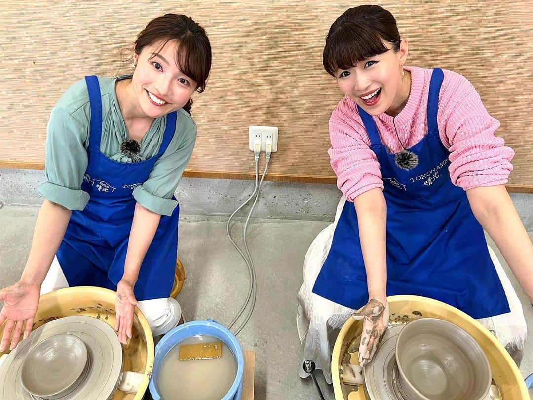 沙羅さんのインスタグラム写真 - (沙羅Instagram)「GW常滑女子旅のススメ🍧🏺 ⁡ スイッチ観てくださったみなさん❣️ ありがとうございます😊 ⁡ そして、、 結構天然な国生アナに、 私のビジネス天然ボケ綾瀬はるかさんが かなわなかったロケでした😂😂😂 ⁡ とにもかくにも！ 自由に旅できるようになったことが嬉しいなぁ〜😭 常滑は自然もいっぱい🌲お店の人もみんないい人だったし、 レトロなのに新しいお店もたくさんあって、 大好きな街になりました🥳楽しかった〜❣️ ⁡ みんなはGWどこ行く〜？？ ⁡ #スイッチ #国生千代アナ #沙羅 #ものまね #愛知県常滑市 #とこにゃんでか‼️笑 #常滑焼  #味があって素晴らしいです ⁡ #侘助 さんの #カレーうどんめちゃくちゃ美味しかった🥹 #ビストロバルフルール さんの #常滑の映えスイーツ #マカロンの中に濃厚なシャーベット❣️ #可愛くて美味しかった🥹 #洞雲寺 #MADOYAMA #晴光 #ろくろ体験初めてで楽しかった☺️ #やきもの散歩道 #素敵な街並みでした🍀 #街のみなさん #出会った小学生のみんな #ありがとう❤️」4月21日 17時07分 - sarapika128