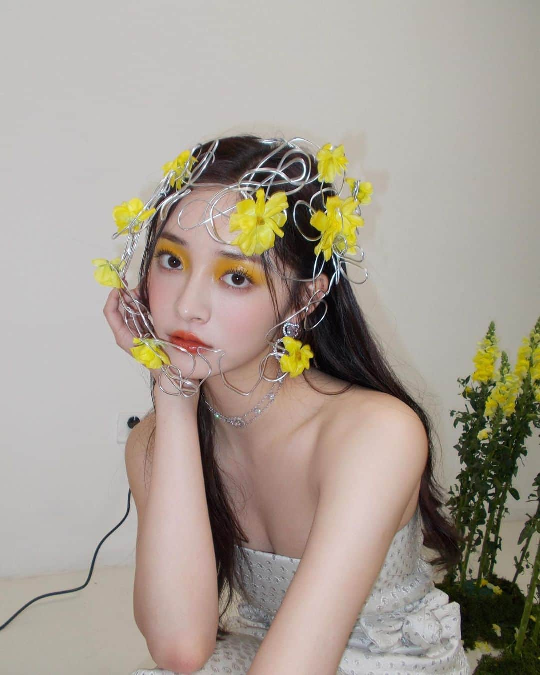 チュ・ギョルギョンさんのインスタグラム写真 - (チュ・ギョルギョンInstagram)「🌼」4月21日 17時19分 - zhou_jieqiong1216