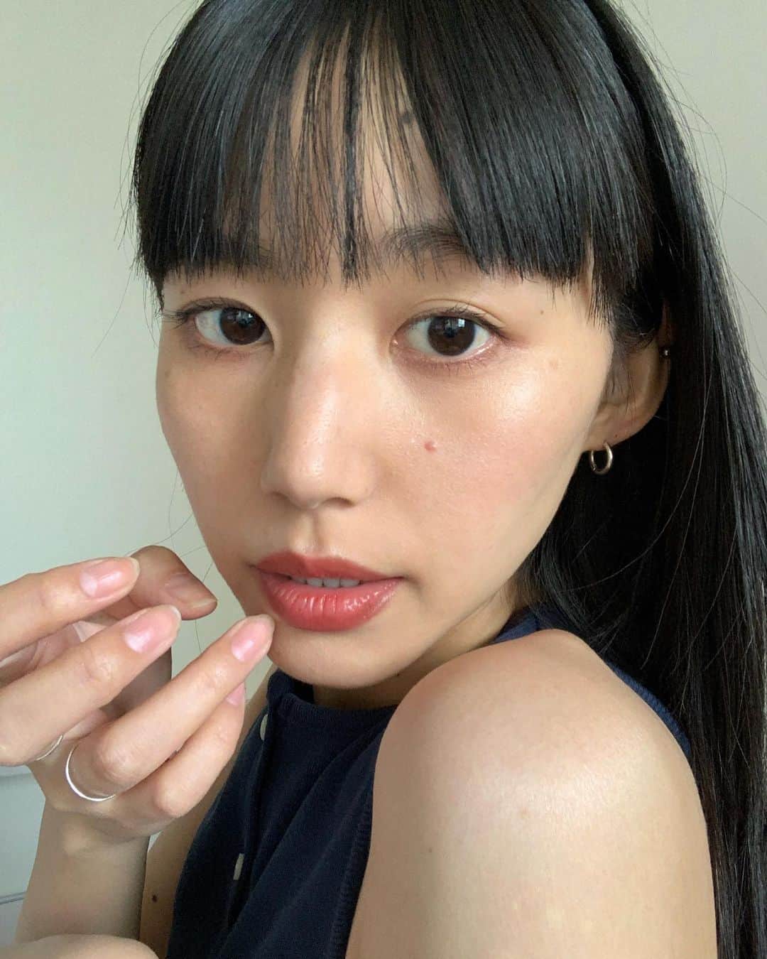 Shiho Sasakiさんのインスタグラム写真 - (Shiho SasakiInstagram)「@hince_official_jp 💓 ふわっと軽い付け心地の スリムフィットリキッドベルベット💄 ティントだからキープ力も申し分無しだよ！ 写真はお気に入り色のLV002〜💋  #ベルベットフィニッシュティント #スリムフィットティント #ヒンスベルベットティント」4月21日 17時13分 - shihomurata0718