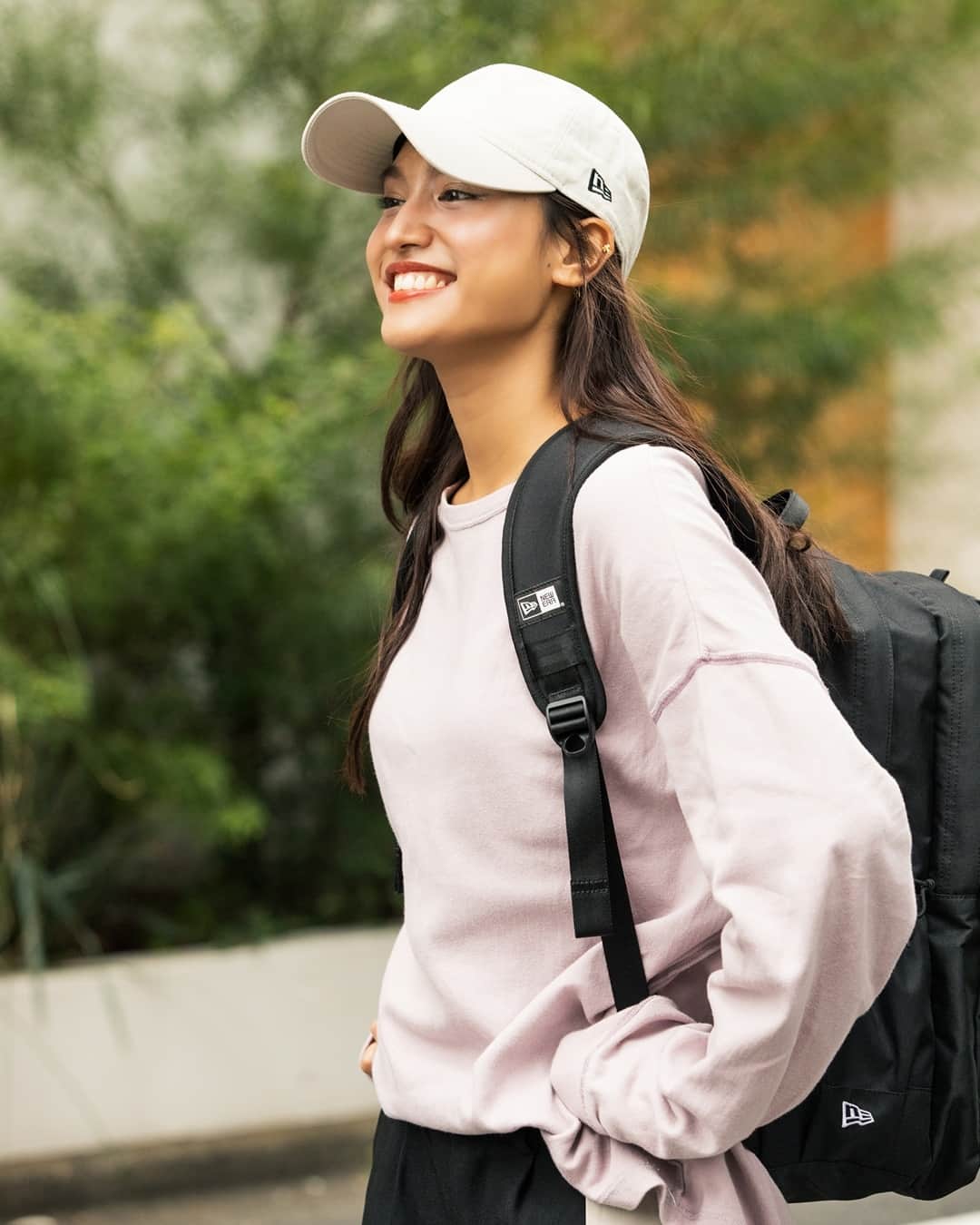 New Era Japan オフィシャル Instagram アカウントさんのインスタグラム写真 - (New Era Japan オフィシャル Instagram アカウントInstagram)「9TWENTY Long Visor⁠ ⁠ ライトな被り心地が特徴の［9TWENTY］をベースに、バイザーを10mm長く設計した［9TWENTY Long Visor］。⁠ 男女問わず着用しやすいシルエットです。⁠ ⁠ ⁠ #NEWERA #9TWENTY #ニューエラ #ニューエラキャップ #ニューエラコーデ」4月21日 17時15分 - newerajapan