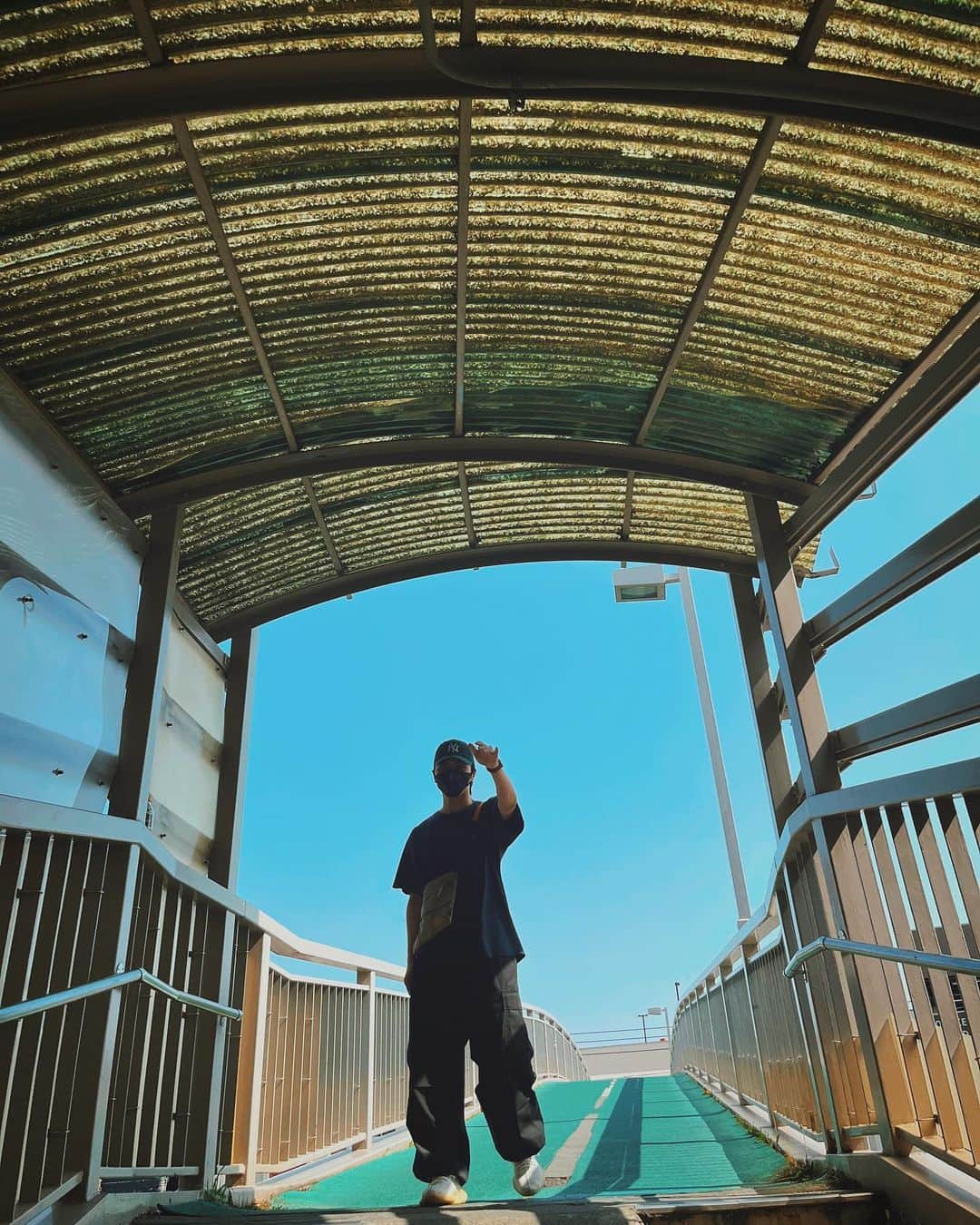 木下流声さんのインスタグラム写真 - (木下流声Instagram)「歩道橋🚶  #歩道橋」4月21日 17時15分 - ryusei_kinoshita