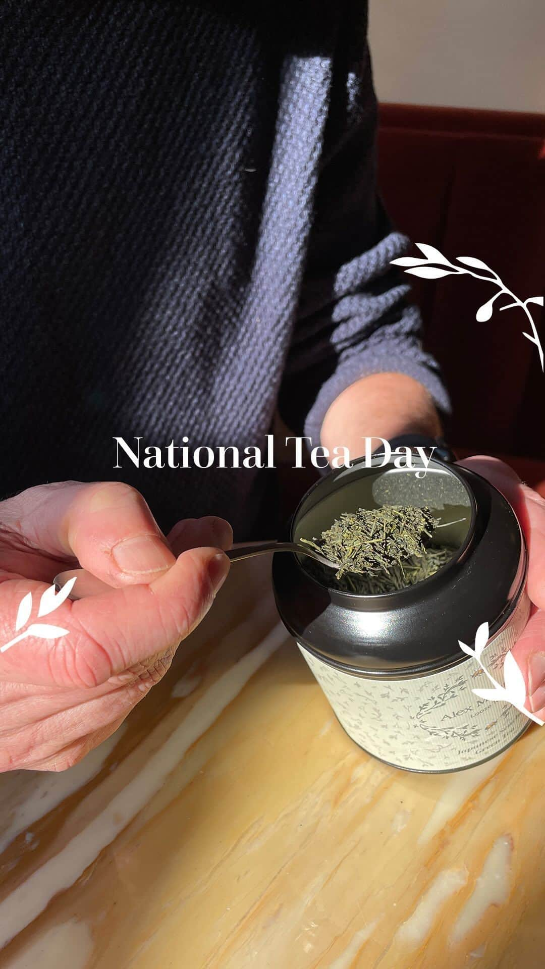 アレックスモンローのインスタグラム：「Happy National Tea Day! 🫖  To celebrate National Tea Day, we have another Tea Tutorial with Alex for you all.  Alex’s top tips for making the perfect cup of green tea include: 1. Being super careful how long you brew your tea so it doesn’t go bitter 2. Quantity of Tea per person 3. Making sure the temperature of water is around 60 degrees when you start brewing it  Do you enjoy herbal teas? Let us know how you have a perfect cuppa in the comments below ⬇️  #AlexMonroeJewellery #ResponsiblySourced #Tea #GreenTea #NationalTeaDay #TeaTutorials #HowToVlog #HowItsMade #Tutorials」