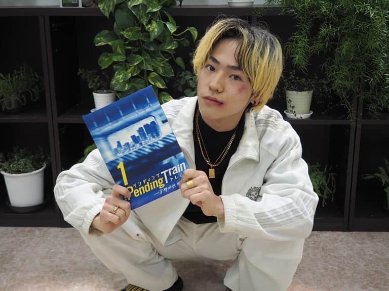 のインスタグラム：「・  『#ペンディングトレイン』 いよいよ今夜10時スタートです🚇  是非ご覧下さい！🏍  @p_train823_tbs  #ペントレ #池田優斗 #이케다유토」