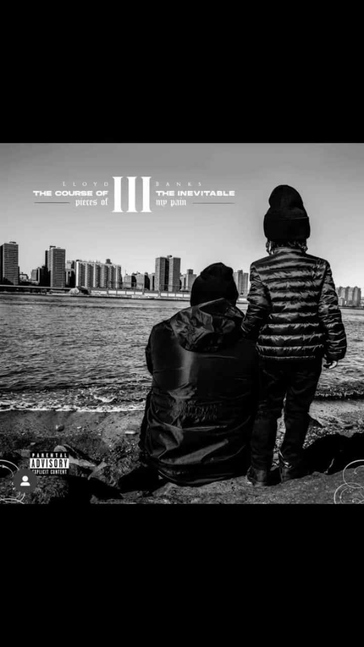 トニー・イエイヨーのインスタグラム：「@lloydbanks @iamspesh we got one 🔥🔥🔥🔥」