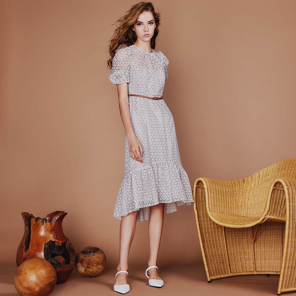 Double Standard Clothingのインスタグラム：「. NEW ARRIVAL 2023 SS COLLECTION . [DRESS] CORCOVADO / MONALIZA Flower Print ドレス price. 79,200円(税込) color. フラワー size. 36 / 38 . ------------------------------------------ #doublestandardclothing #tokyo #corcovardo #DSC #sov #nightstore #fashion #ootd #2023ss」