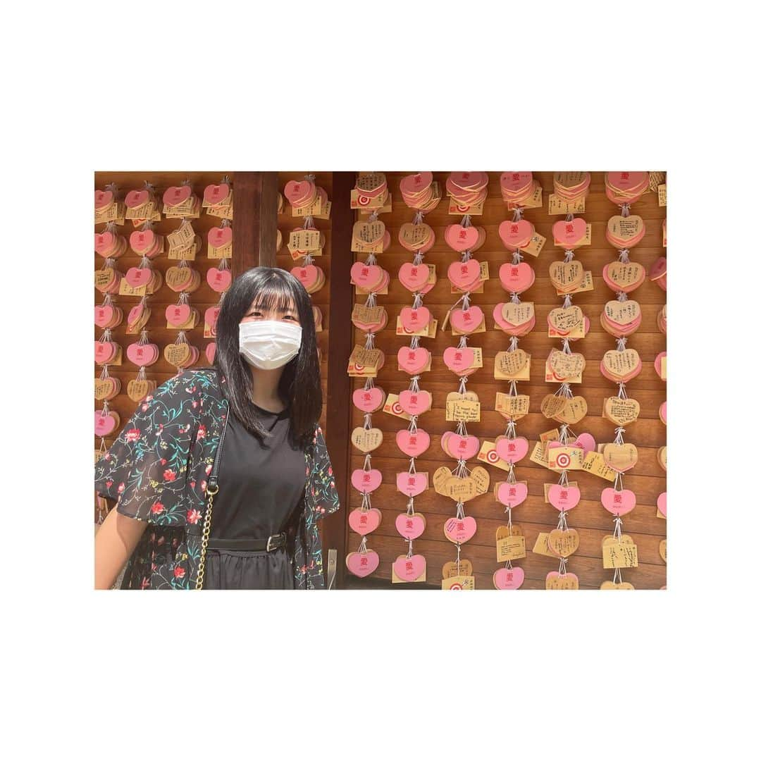 淺井咲希さんのインスタグラム写真 - (淺井咲希Instagram)「今日は神戸にある生田神社へ⛩  ずっと気になってたファミリアとコラボしてる御守りが欲しくて🧸♥️笑 妹が買ってくれました！！  #生田神社#育守#成長守り#ファミリア#神戸」4月21日 21時20分 - asaisakidesu