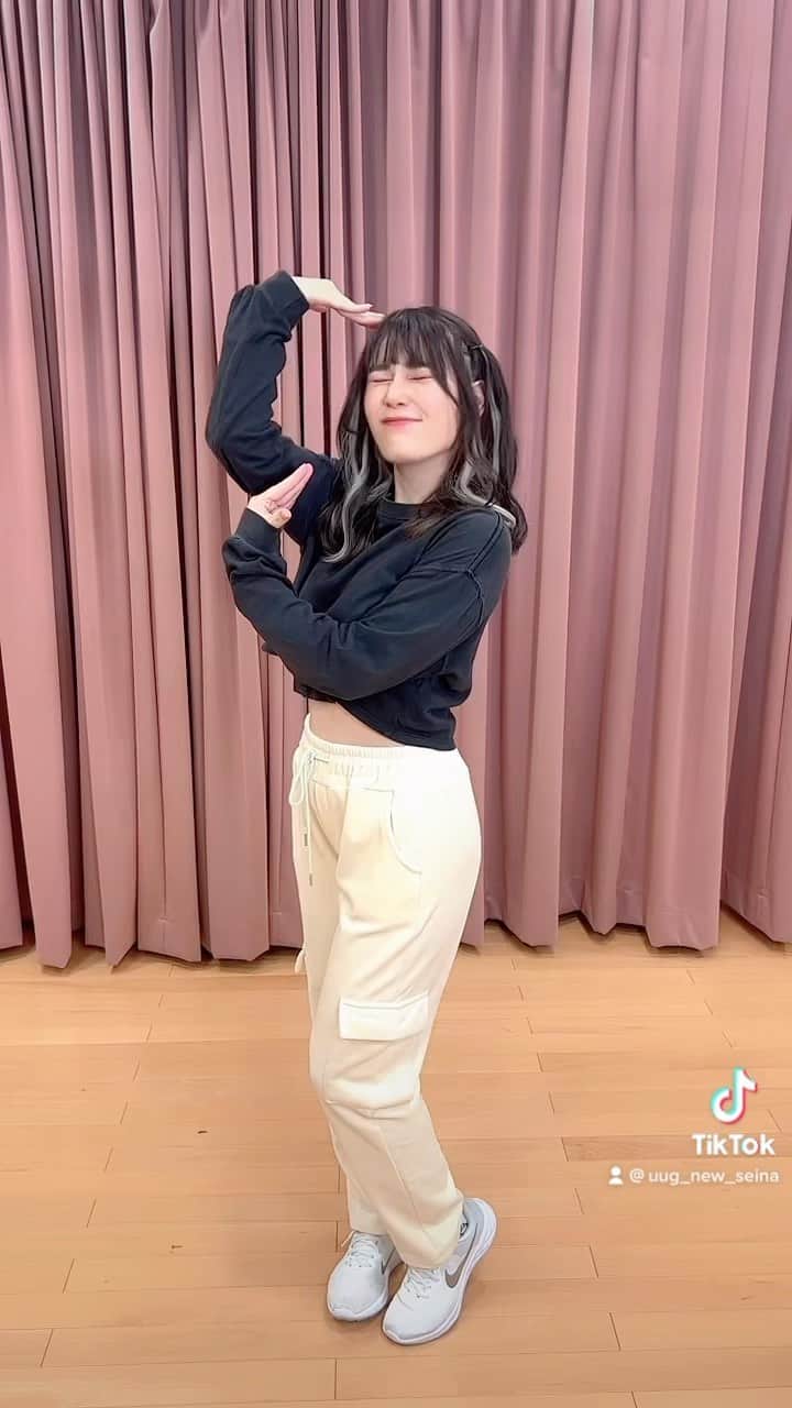 小山星流のインスタグラム：「爆レスもらってみたい！  #サインはb #推しの子 #oshinoko #anime #oshinokodance #推しの子踊ってみた　#japananime #踊ってみた」