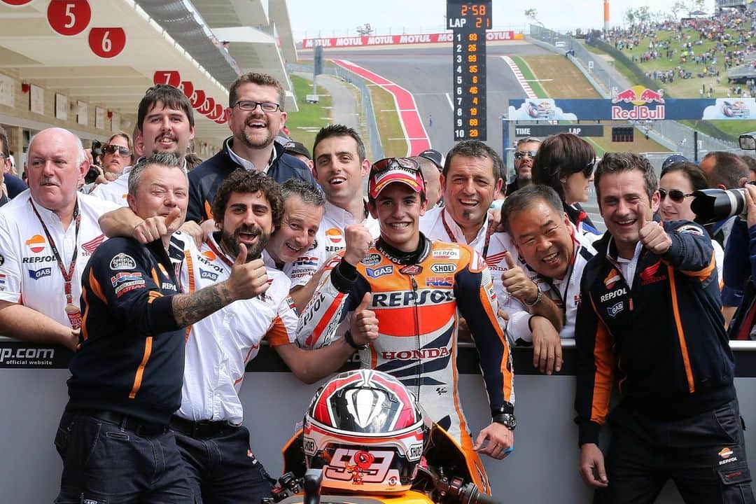 レプソル・ホンダのインスタグラム：「Ten years ago today...  @marcmarquez93 made history and became the youngest ever winner of a Premier Class Grand Prix race and a new era of @motogp began. 59 wins and counting...」