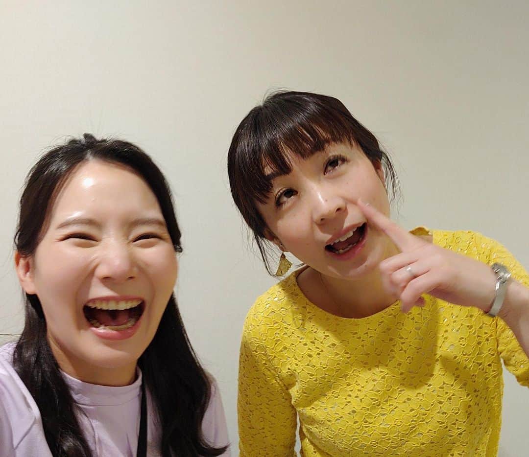 平地真菜のインスタグラム：「良い1週間でした☺️  夜は風があると冷えますね🍃 あすも風が強くなりそうです。エギングに行くには風が強すぎますね〜。  日中はカラッと晴れて過ごしやすいですが、朝晩は風よけがあった方が安心です。  それでは良い週末をお過ごしください🙋‍♀️」