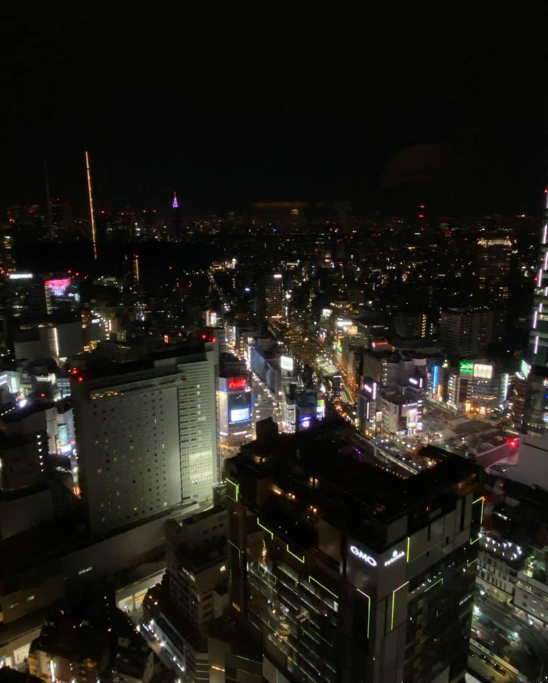 YURIKAさんのインスタグラム写真 - (YURIKAInstagram)「🤍🤍🤍🤍  セルリアンタワーの最上階にある 渋谷を一望できるBar🍸✨  夜景綺麗すぎた💖  ティキのお酒可愛い♥️  #東京 #渋谷 #セルリアンタワー東急ホテル #ベロビスト #タワーズバーベロビスト #ティキ #東京バー #渋谷バー #バー #誕生日祝い #夜景 #夜景スポット #夜景の見えるレストラン #穴場 #東京観光 #映えスポット #デートスポット #tokyo #shibuya #bellovisto #tiki  #tokyobar #bar #genic_tokyo #nightview #tokyotrip」4月21日 22時01分 - yurika__baby