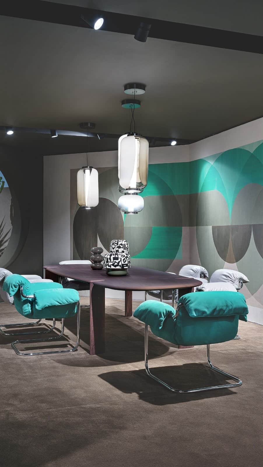Baxterのインスタグラム：「To introduce the new collection at the Salone del Mobile 2023, Baxter has designed a space that unfolds in levels: some steps, a suspension bridge, and multiple openings, like windows, come one after the other and allow one to imperceptibly ascend and constantly change perspective ✨  📍 Pad.5 - Stand H01 H11 L08 L10 L08  #baxtermadeinitaly #leather #design #interiordesign #madeinitaly #milan #italy #luxury #interior #outdoor #milanodesignweek2023」