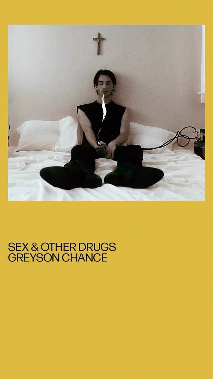 グレイソン・チャンスのインスタグラム：「Sex & Other Drugs Out Now, from a special Deluxe Edition of Palladium. This album set me free in every way possible . Thank you for cherishing it & loving it so honestly. Now go listen loud 🤍」