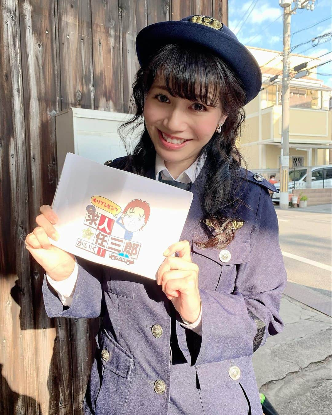 田中めぐみのインスタグラム：「📺千葉テレビ📺2023.4.21 【ホリプレゼンツ求人任三郎がいく！】  "デントリペアの達人" 『テックトレーディング 様』  プロフェッショナル技に感激🚗🔨 なんと❣️私達も👮‍♂️👮‍♀️ 体験させていただきました💪  #ホリさん #田中めぐみ  #チバテレ #番組 #ロケ #ホリプレゼンツ #求人任三郎」