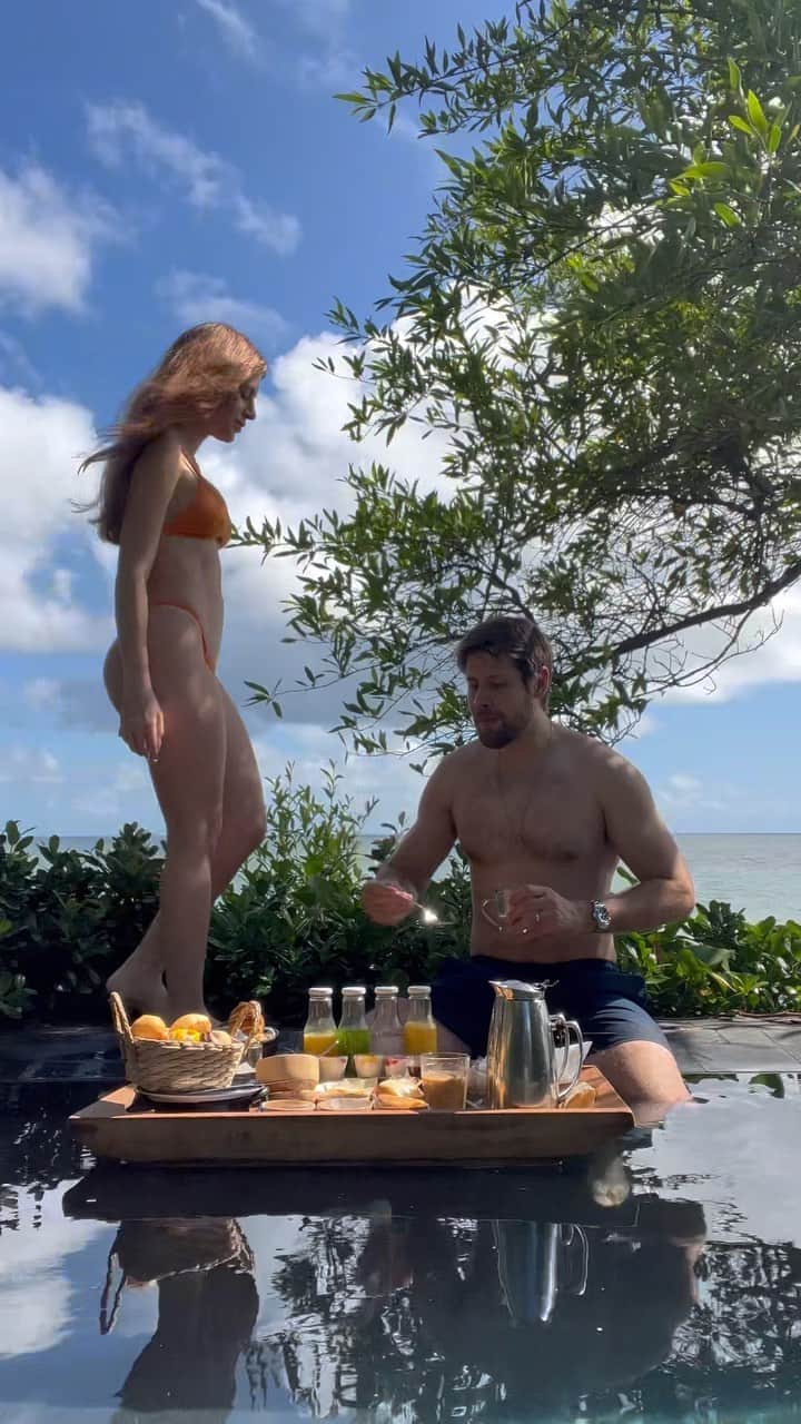 マリ・マリアのインスタグラム：「🧡🥰」
