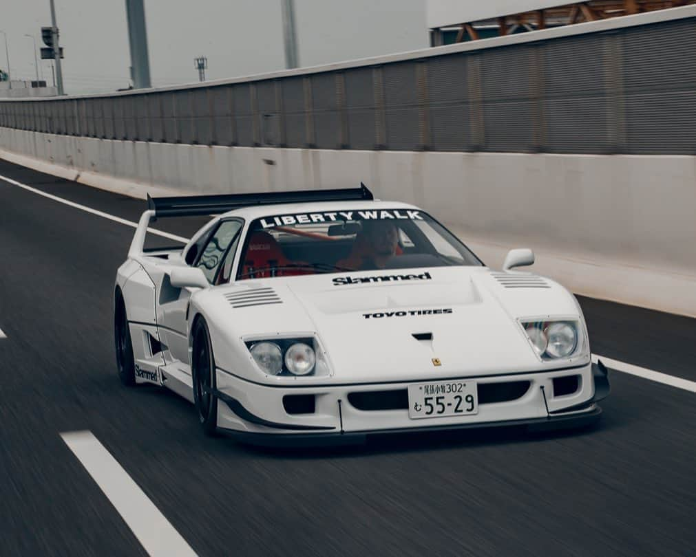 Wataru Katoさんのインスタグラム写真 - (Wataru KatoInstagram)「LIBERTY WALK 　　LBWK LB⚡︎WORKS FERRARI F40 🙂 明日は富士スピードウェイまで初RUN🙂　  4月23日日曜日富士スピードウェイ★モーターファンフェスタで会いましょう🙂  @teamtoyousa  @ferrari @sphere_light  @tone_japan  @ltmw @westcoastcustoms  @libertywalkeu #libertywalk #lbworks #ferrari #ferrarif40  #f40 #ferrarif50  #ferrarilaferrari  #ferrariclub  #supercar #supercars  #classic  #classiccars  #stance #stancenation  #toyotires  #ltmw #widebody #Instagram #tiktok  #widebody #ferrari458  #enzoferrari  #classicferrari  #White #thank  #crazy #slammed  #slammedcars  #nice #nicepic」4月21日 23時25分 - libertywalkkato