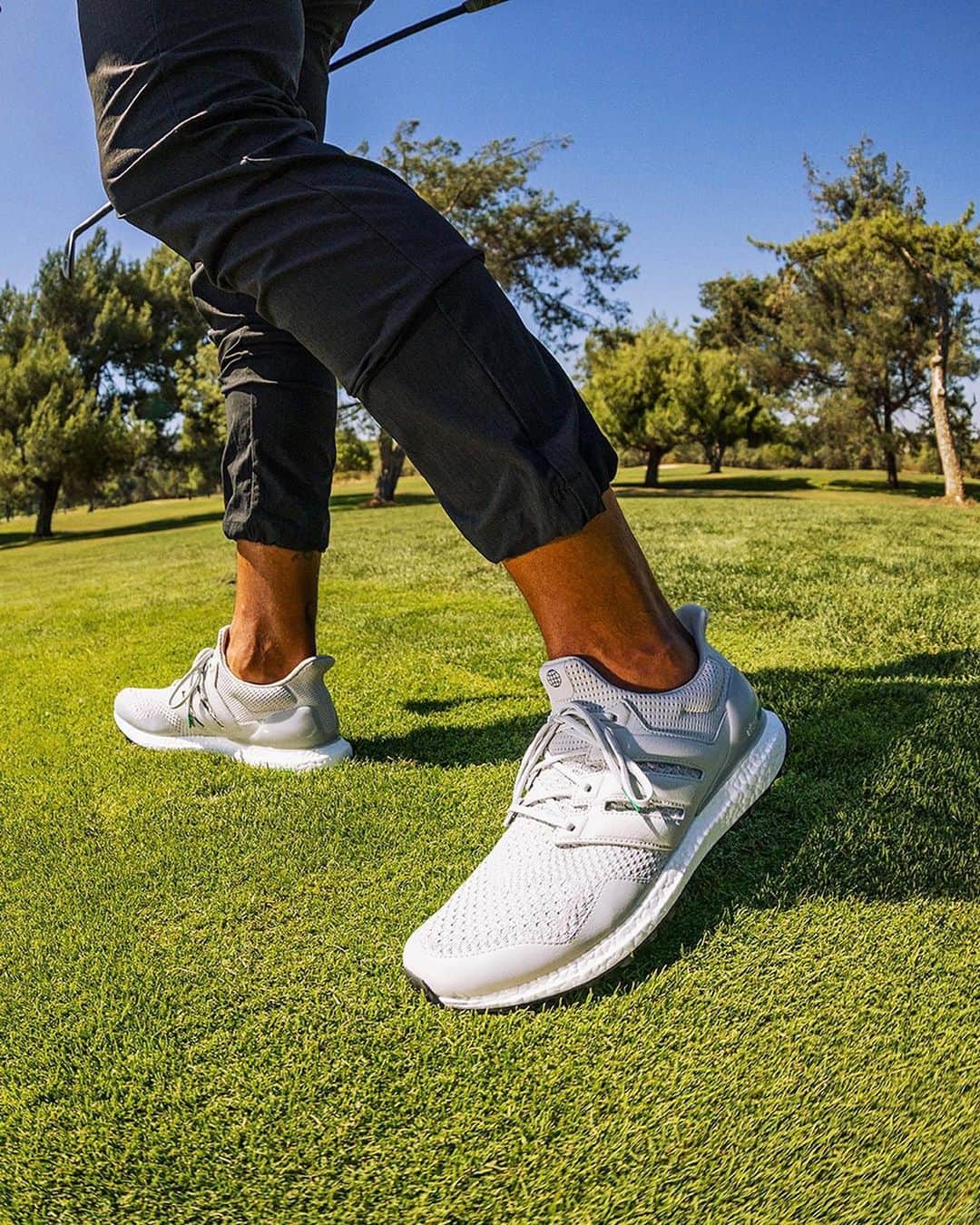 adidas Golfのインスタグラム：「Ultraboost for Golf is here.   The limited-edition spikeless golf shoe is everything you love about Ultraboost built for the golf course. Made with a water resistant upper, a spikeless rubber outsole, and golf-specific support and traction.   Available now in unisex sizing.   Get them now before they are gone!   #Ultraboost #UltraboostGolf #golf」