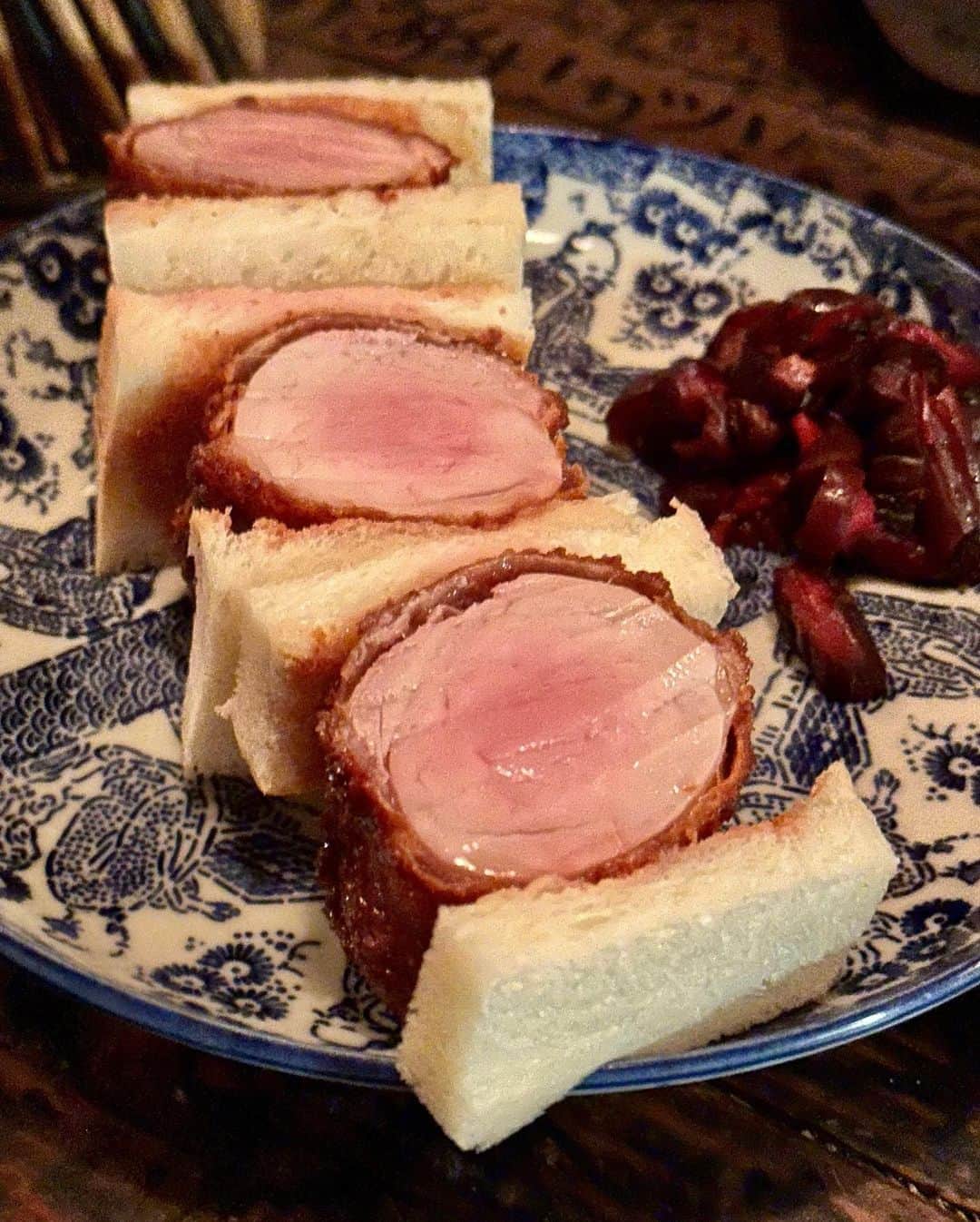 秋山具義のグルメインスタ