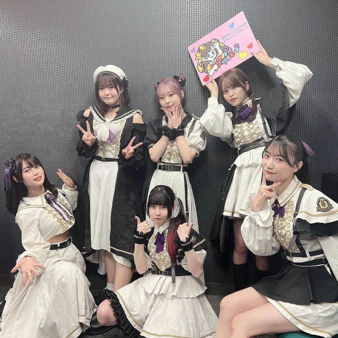 月に足跡を残した6人の少女達は一体何を見たのか…のインスタグラム：「アイドルアラモードプチ ありがとうございました🌙」