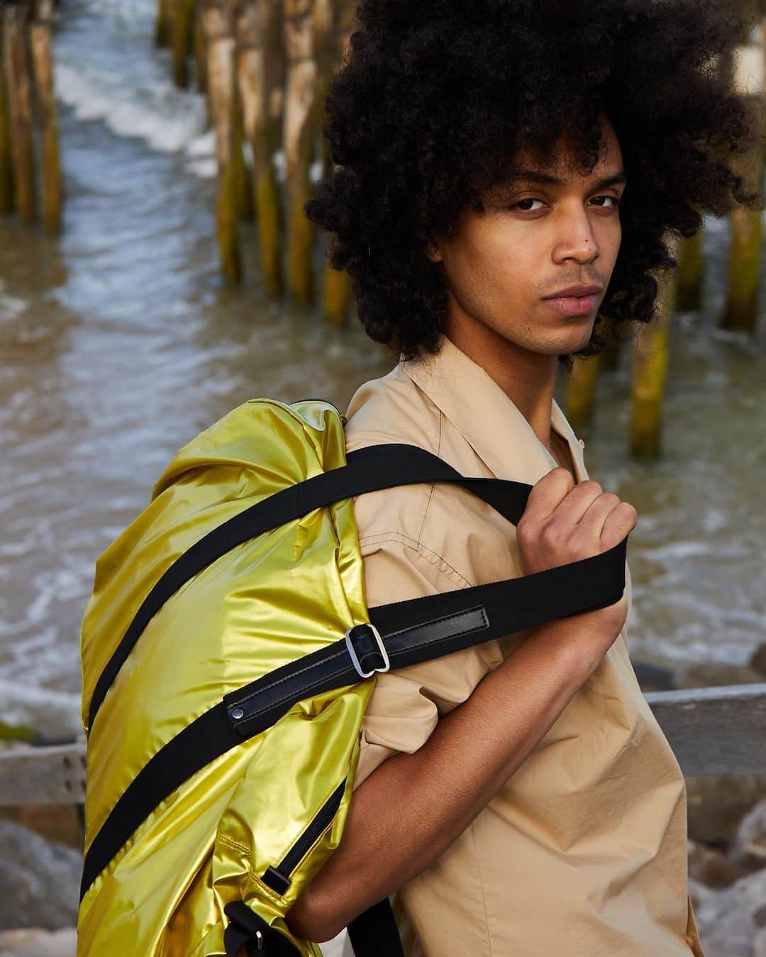 ジャックゴムのインスタグラム：「Envie d’escapade ?  #JACKGOMME #springsummer #springsummer23 #ss23 #newcollection #summer #bag #frenchdesigner #madeinfrance」
