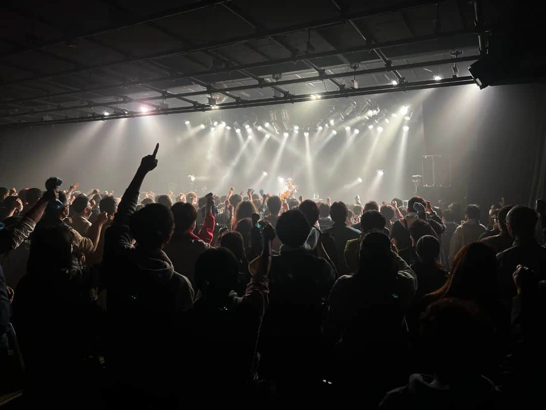 miwaさんのインスタグラム写真 - (miwaInstagram)「Thank you so much Niigata🥰🥰🥰 I love you❤️❤️  「2月14日 feat.川崎あや」歌ってくれたあやさん、ありがとう😊✨とてもきれいな高音ボイス最高でした😍✨  新潟公演の盛り上がり、すごかった～✨ あたたかくて、幸せな空間！ありがとう🤗💗  #アコギッシモ #新潟 #Niigata  #miwa #acoguissimo5」4月22日 0時49分 - miwa_official_38