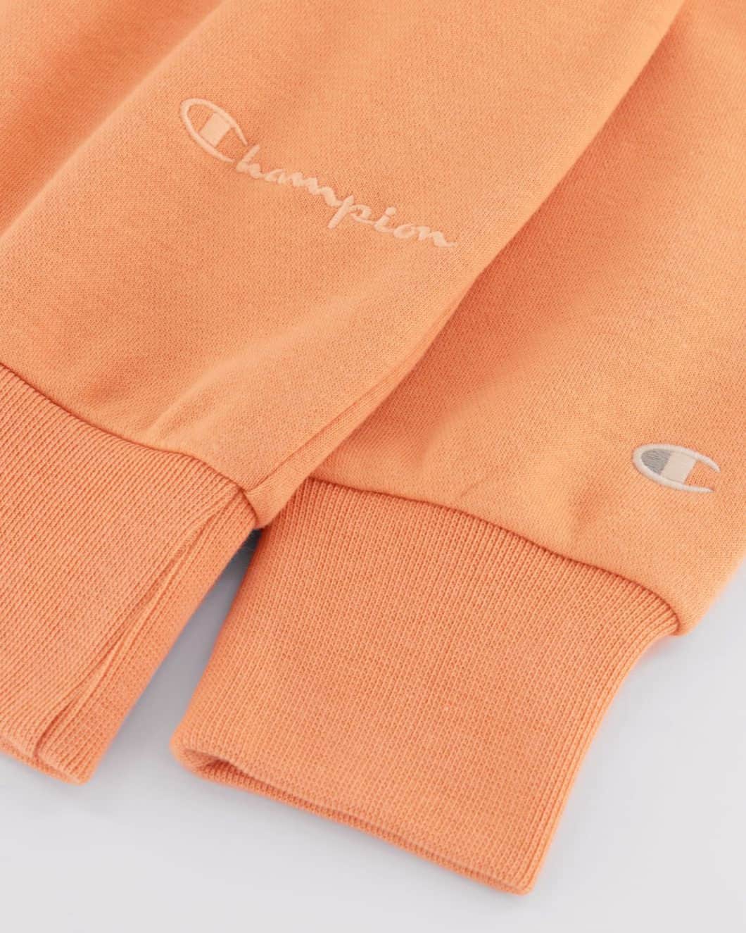 Champion EUさんのインスタグラム写真 - (Champion EUInstagram)「It's all in the details. Up close and personal with the Eco Future collection. 🍃」4月22日 1時01分 - championeurope