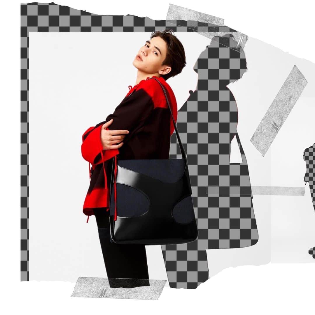 モリアティー慶怜のインスタグラム：「If you sag off your swag’s off _________ #ferragamoanewdawn  #ferragamoss23」