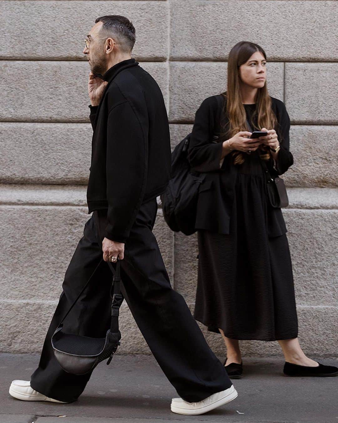 スコット・シューマンのインスタグラム：「Via Montenapoleone & Milan Design Week - a good combination, Milano」