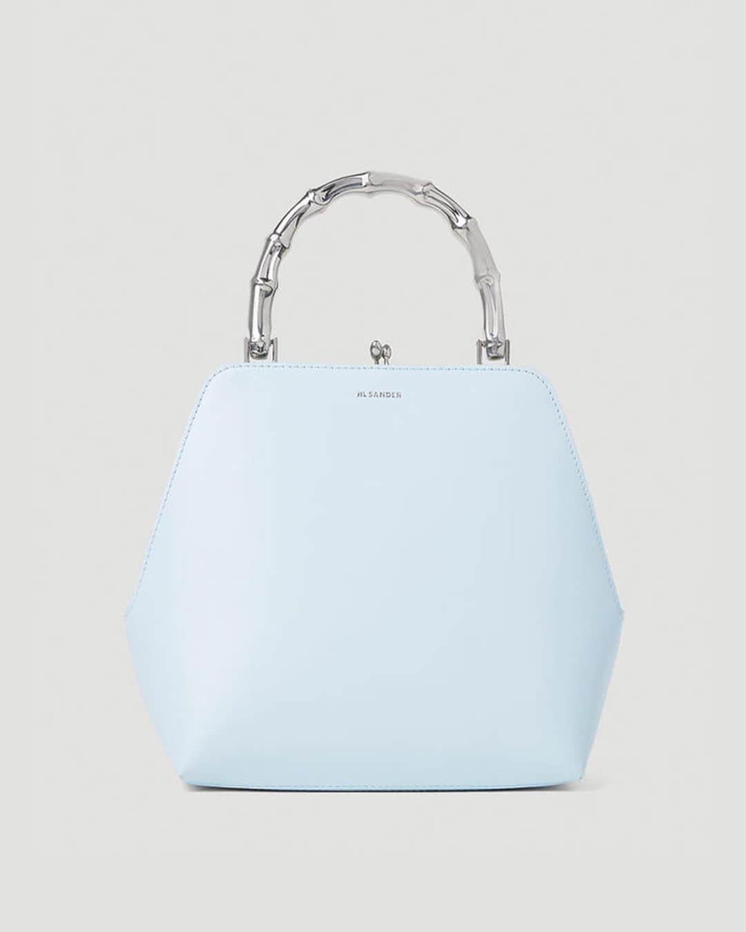 のインスタグラム：「Bamboo Baby Blues  Shop Jil Sander now, on LN-CC」