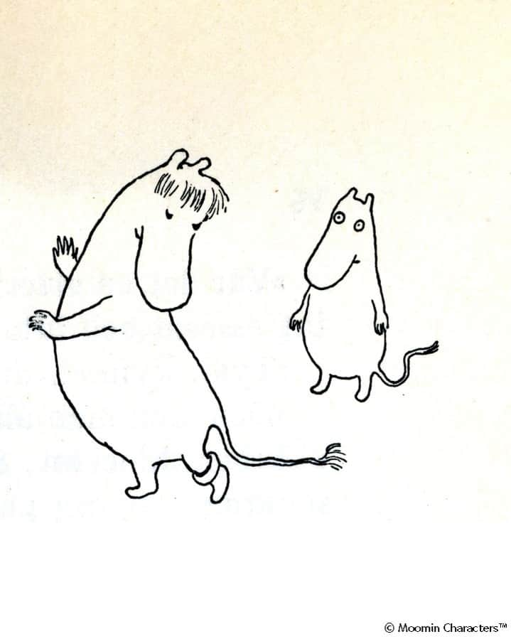 ムーミンさんのインスタグラム写真 - (ムーミンInstagram)「Swipe to see how the Moomins developed along the evolution of Tove Jansson’s drawing style 🌟 From black and white sketches to delicate watercolours, from no-apron to apron, the characteristics of the beloved Moomins changed in many details over the decades. Did you know the Moomins used to have much narrower noses? 🧐 Is there something else you know about the first Moomin stories? ❤️  Read more on the blog (link in bio) 🌟 #moomin #moominoffical #tovejansson」4月22日 1時47分 - moominofficial