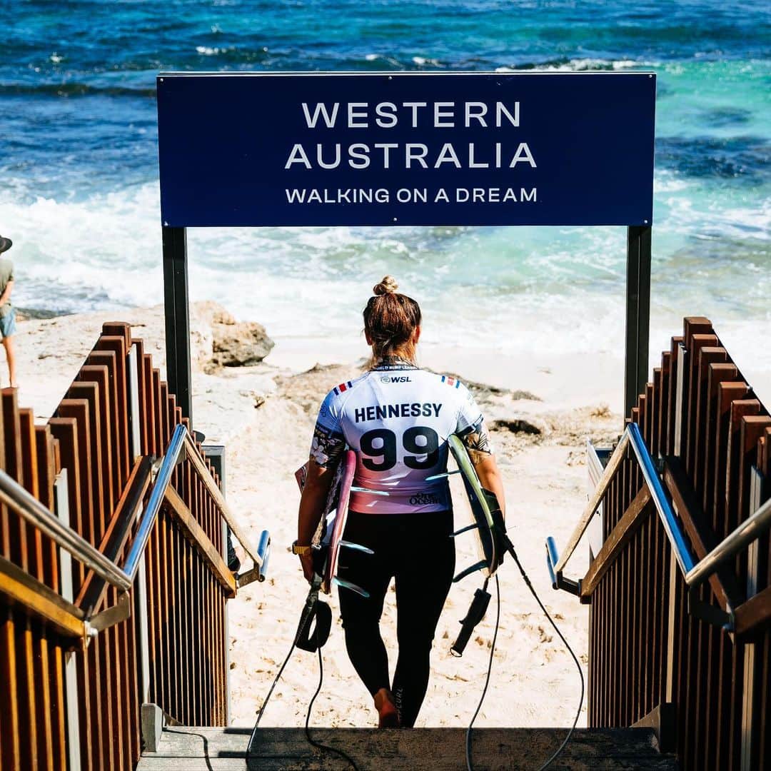 リップカールさんのインスタグラム写真 - (リップカールInstagram)「The road to the Rip Curl WSL Finals rolls through the West. Big performances and big early round heat wins is what it’s all been about so far at the Margaret River Pro.   📷 @wsl   -  #WesternAustralia #WSL #RipCurl #MargaretRiverPro」4月22日 2時19分 - ripcurl