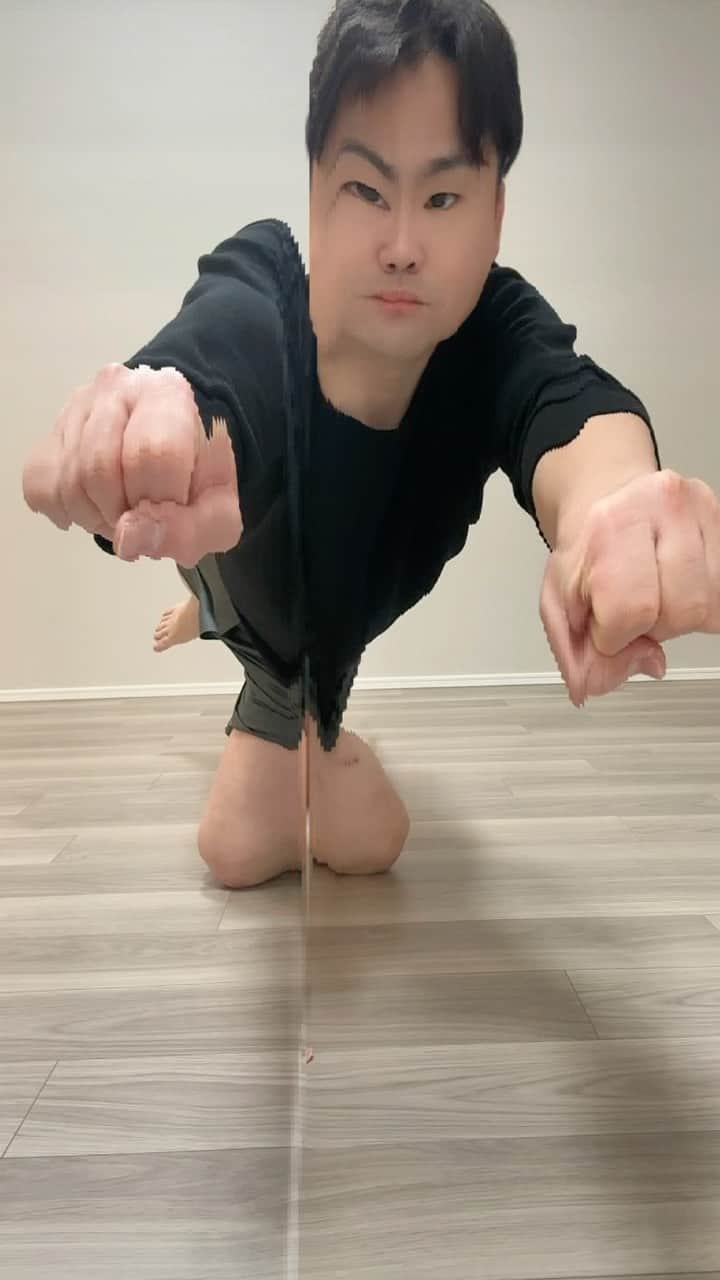 のインスタグラム：「【Super man challenge!】 #ウエスp  #かわいい #kawaii #mad #skills #timewarp」