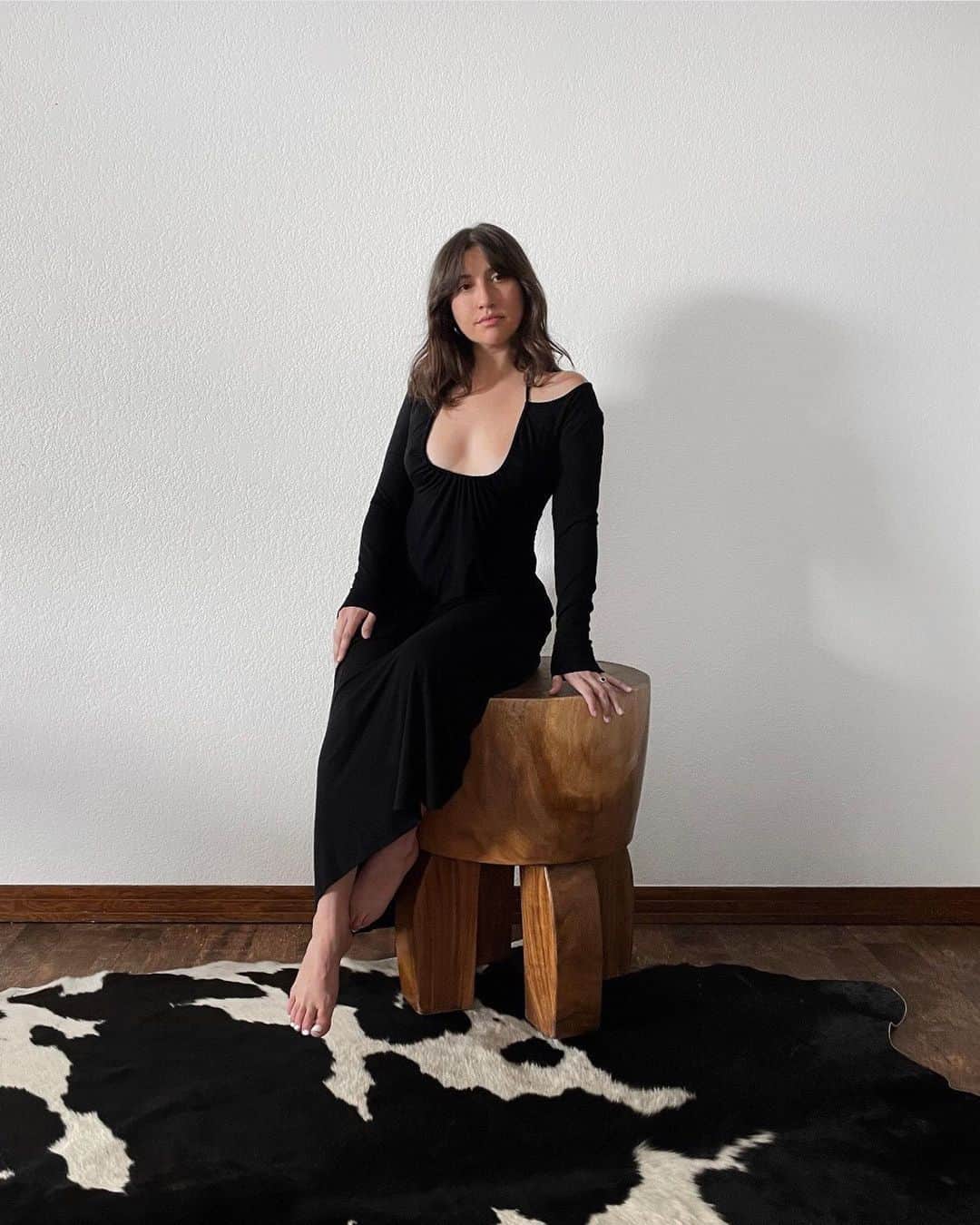 のインスタグラム：「Goddess @angelinaamaria looking like luxury itself」