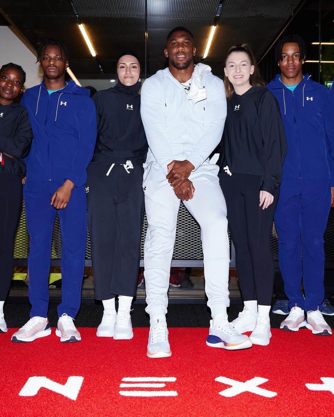 Under Armourさんのインスタグラム写真 - (Under ArmourInstagram)「The @uanext.london program has arrived. 💪@AnthonyJoshua opened our new Under Armour London Brand House and UA Next Academy. Come see how we are developing and supporting London’s young athletes. #BeTheNext」4月22日 3時00分 - underarmour